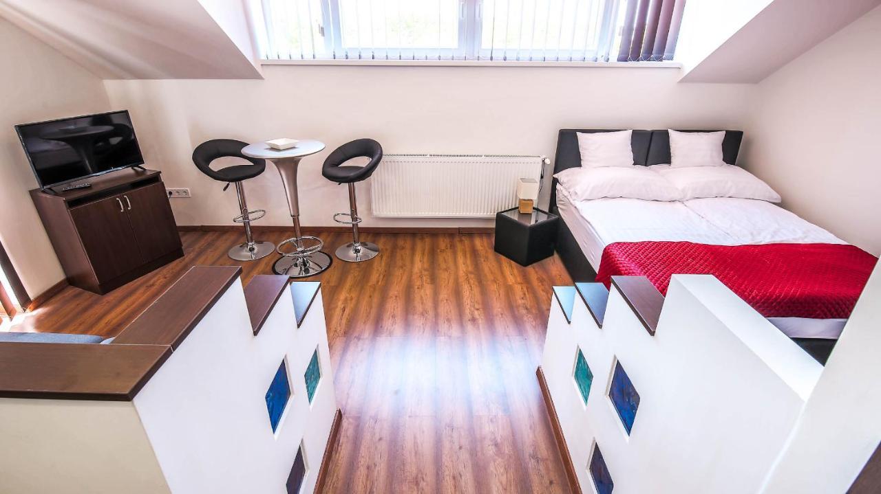 White Apartman Siófok Exterior foto
